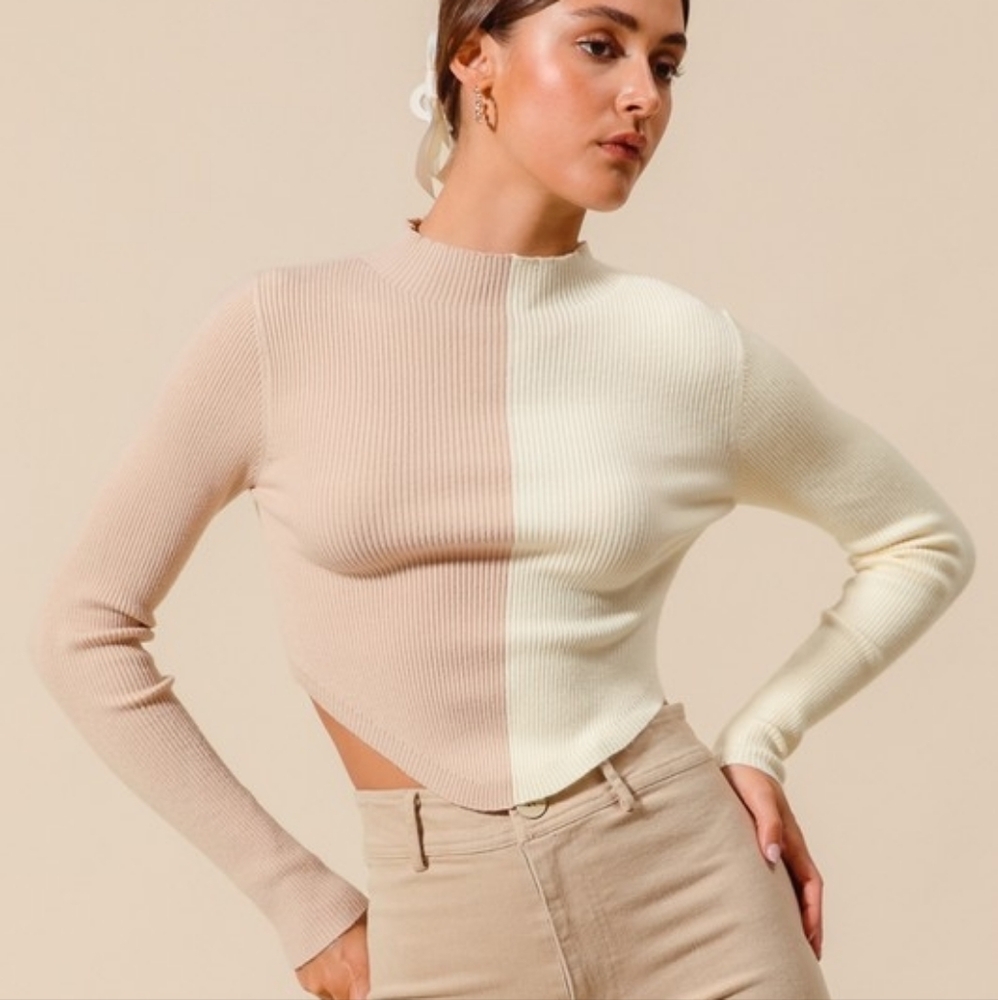 Block Babe Crop Sweater